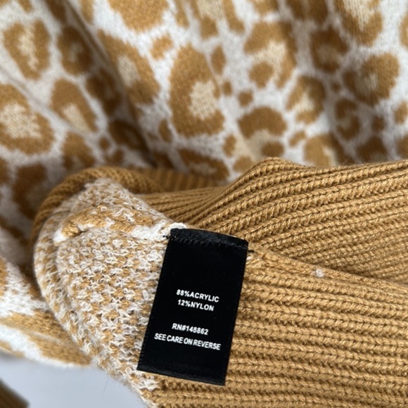 Torrid Drop Shoulder Tunic Sweater “Popcorn Leopard” NWT - Picture 9 of 10